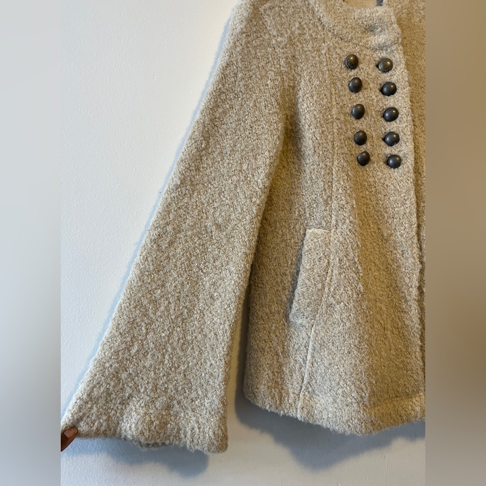Free People Military Bell Sleeve Wool Blend Teddy Fuzzy Coat Size XS In Oatmeal - Picture 7 of 13